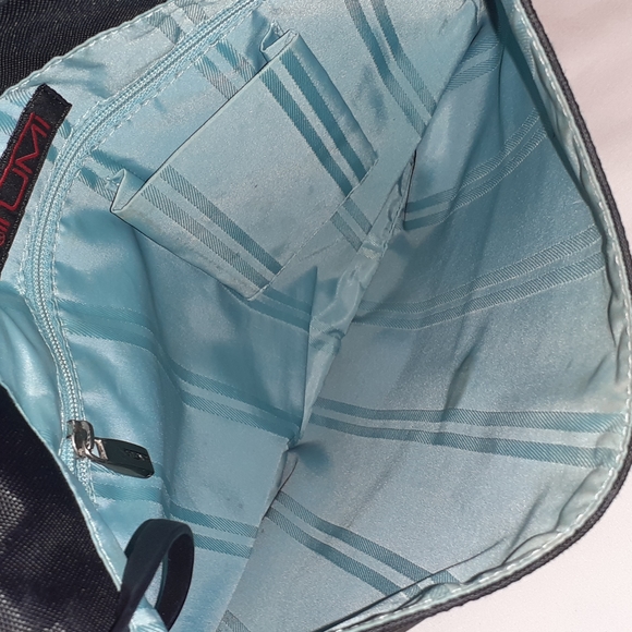 Tumi messenger crossbody.